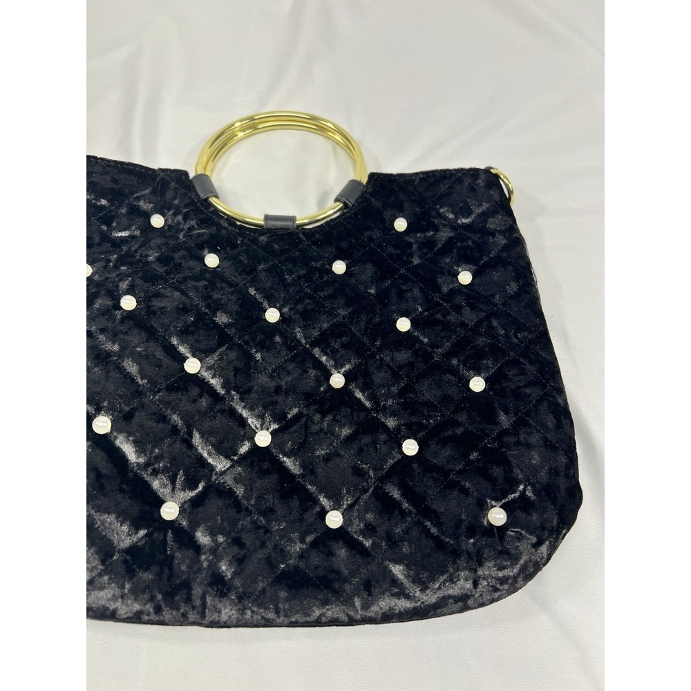 Black Velvet Quilted Handbag Purse With Faux Pearls With Gold Spring Handles - Picture 2 of 7